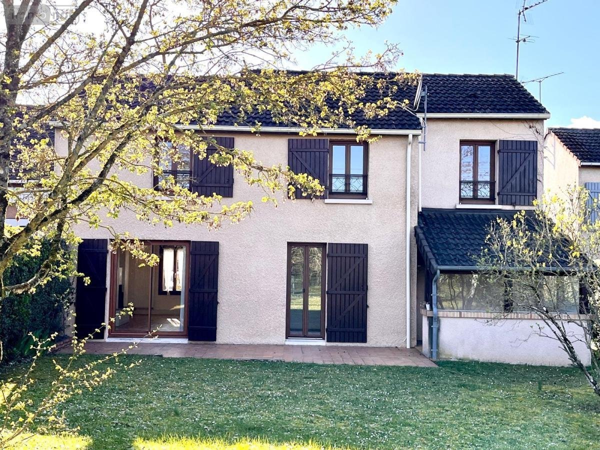Maison a vendre Saint-Doulchard 18230 Cher 103 m2 4 pièces 199280 euros