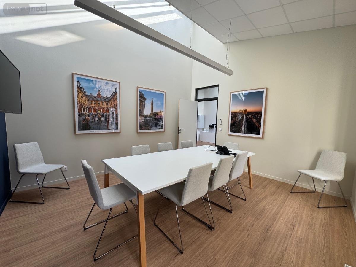 Location fonds et murs commerciaux Lille 59000 Nord 110 m2  2990 euros