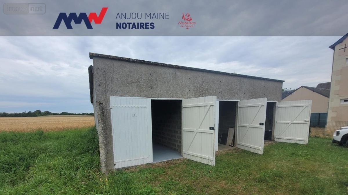Garage et parking a vendre Précigné 72300 Sarthe 54 m2  9500 euros