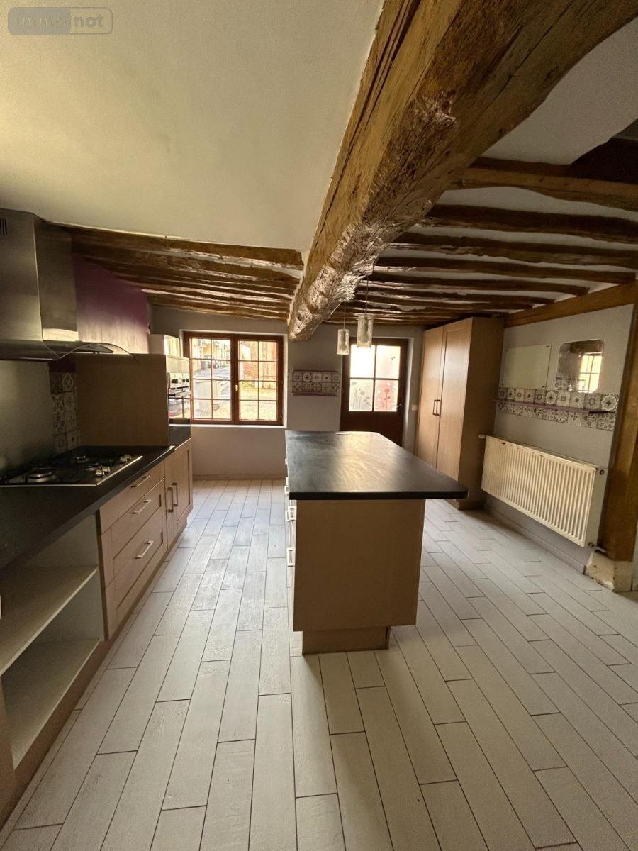 Location maison Pont-de-l'Arche 27340 Eure 90 m2 4 pièces 800 euros