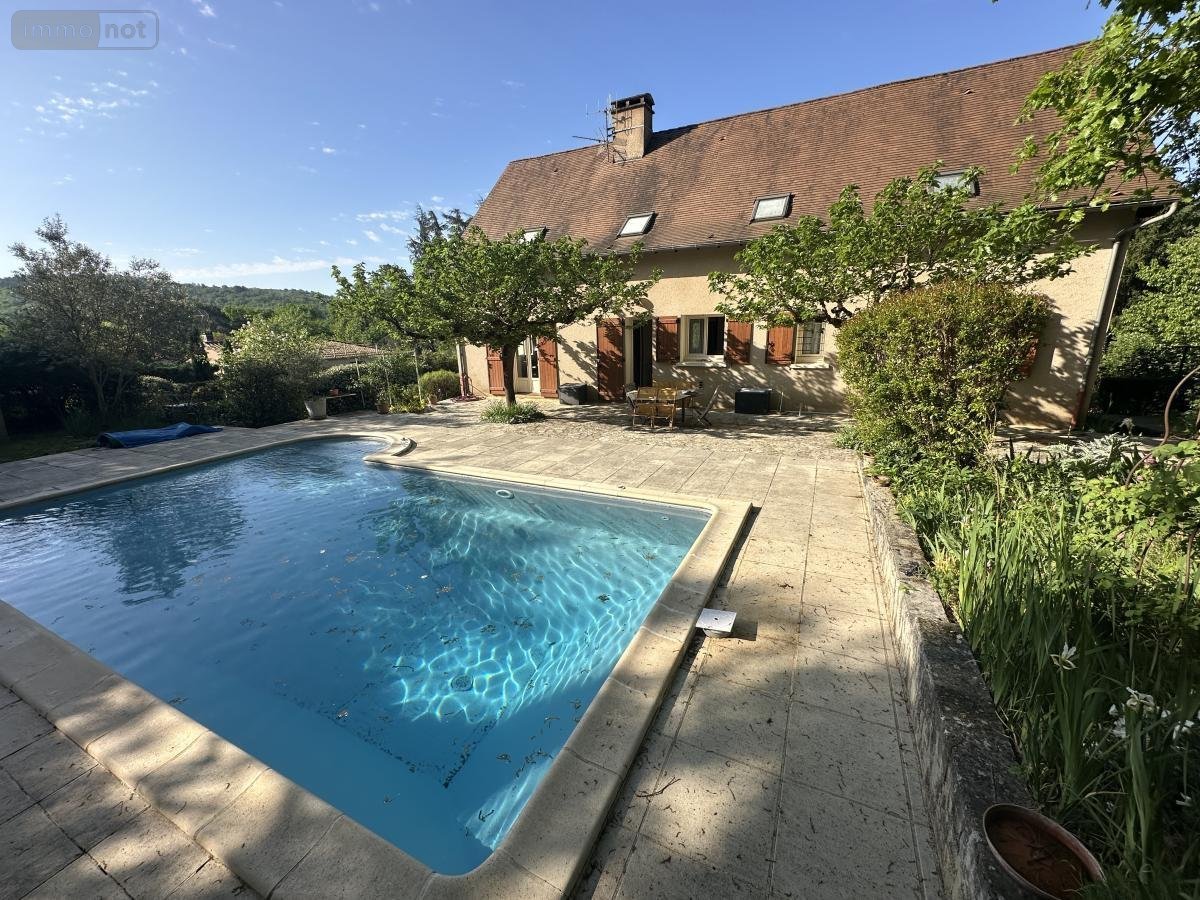 Maison a vendre Pradines 46090 Lot 185 m2 9 pièces 350000 euros