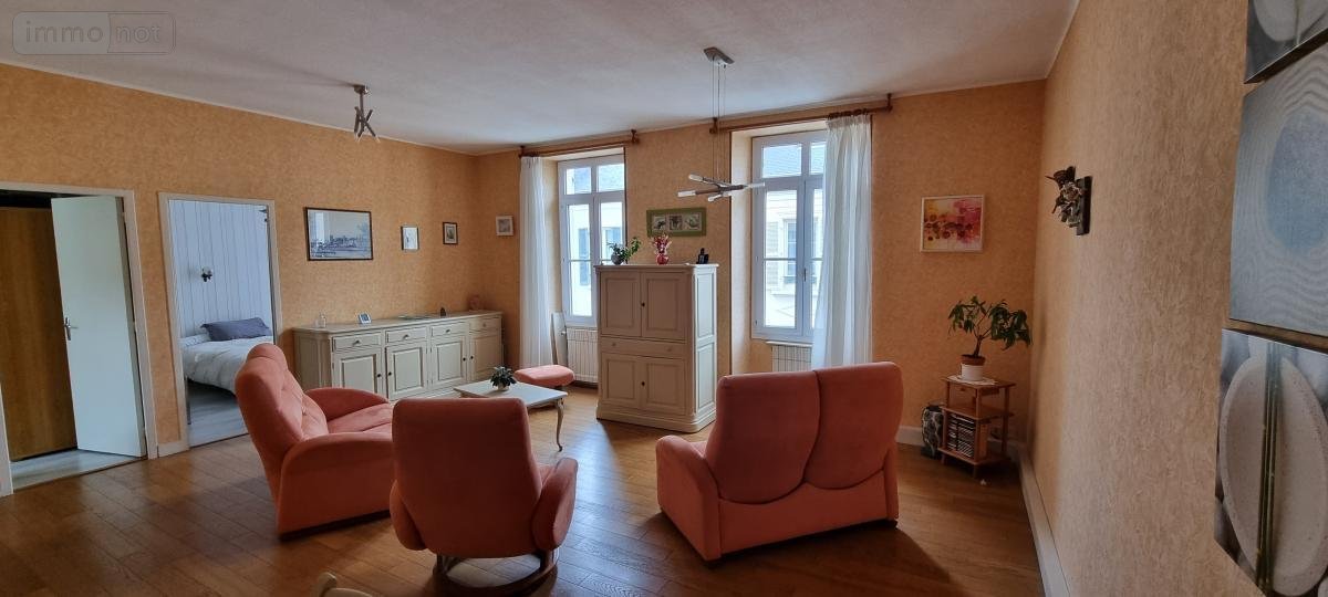 Immeuble a vendre Angers 49000 Maine-et-Loire 161 m2  593400 euros