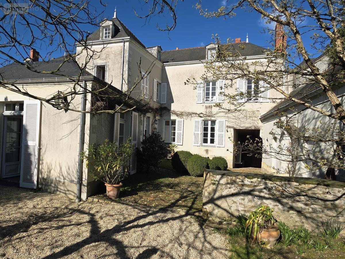 Maison a vendre Château-Gontier-sur-Mayenne 53200 Mayenne 215 m2 9 pièces 559200 euros