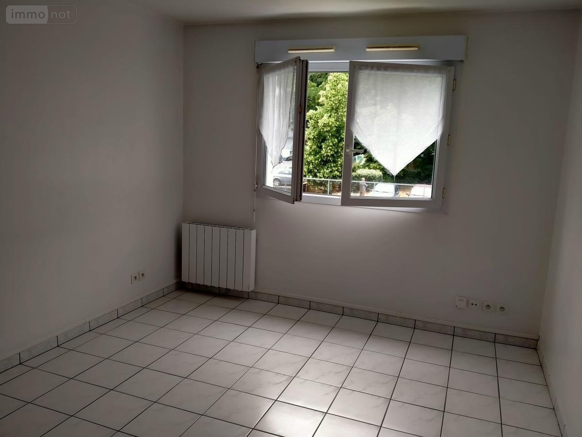 Location appartement Nantes 44000 Loire-Atlantique 30 m2 1 pièce 496 euros