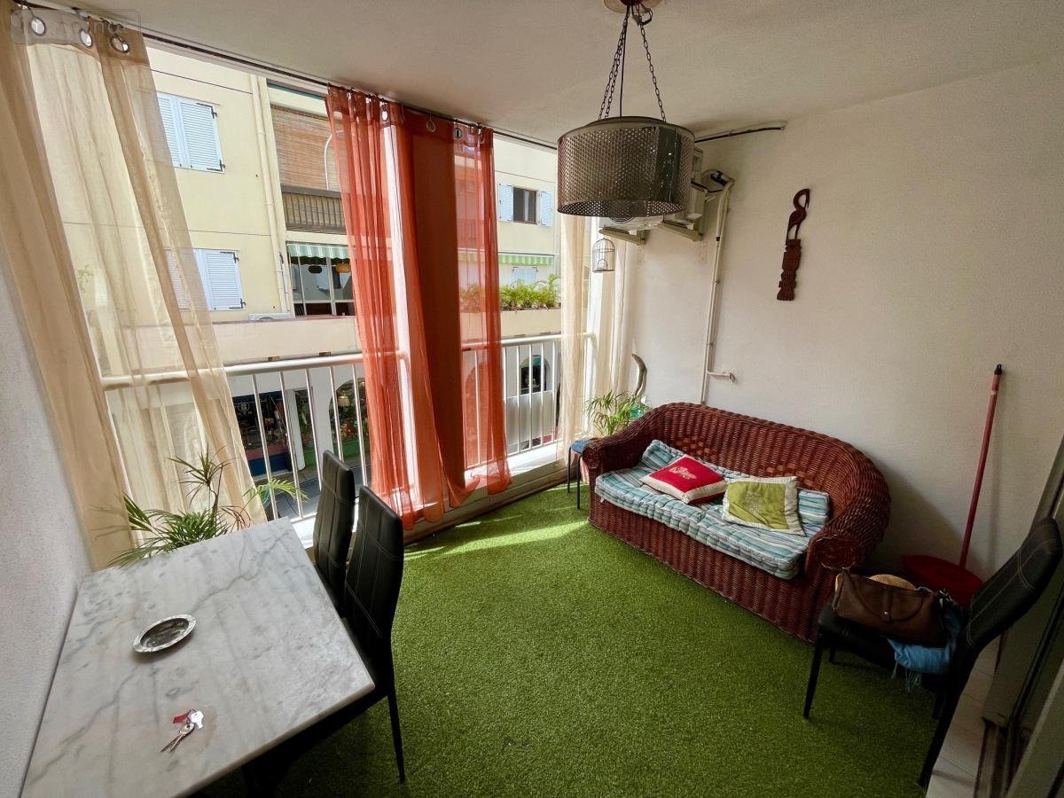 Appartement a vendre Saint-Paul 97460 Réunion 52 m2 3 pièces 386900 euros