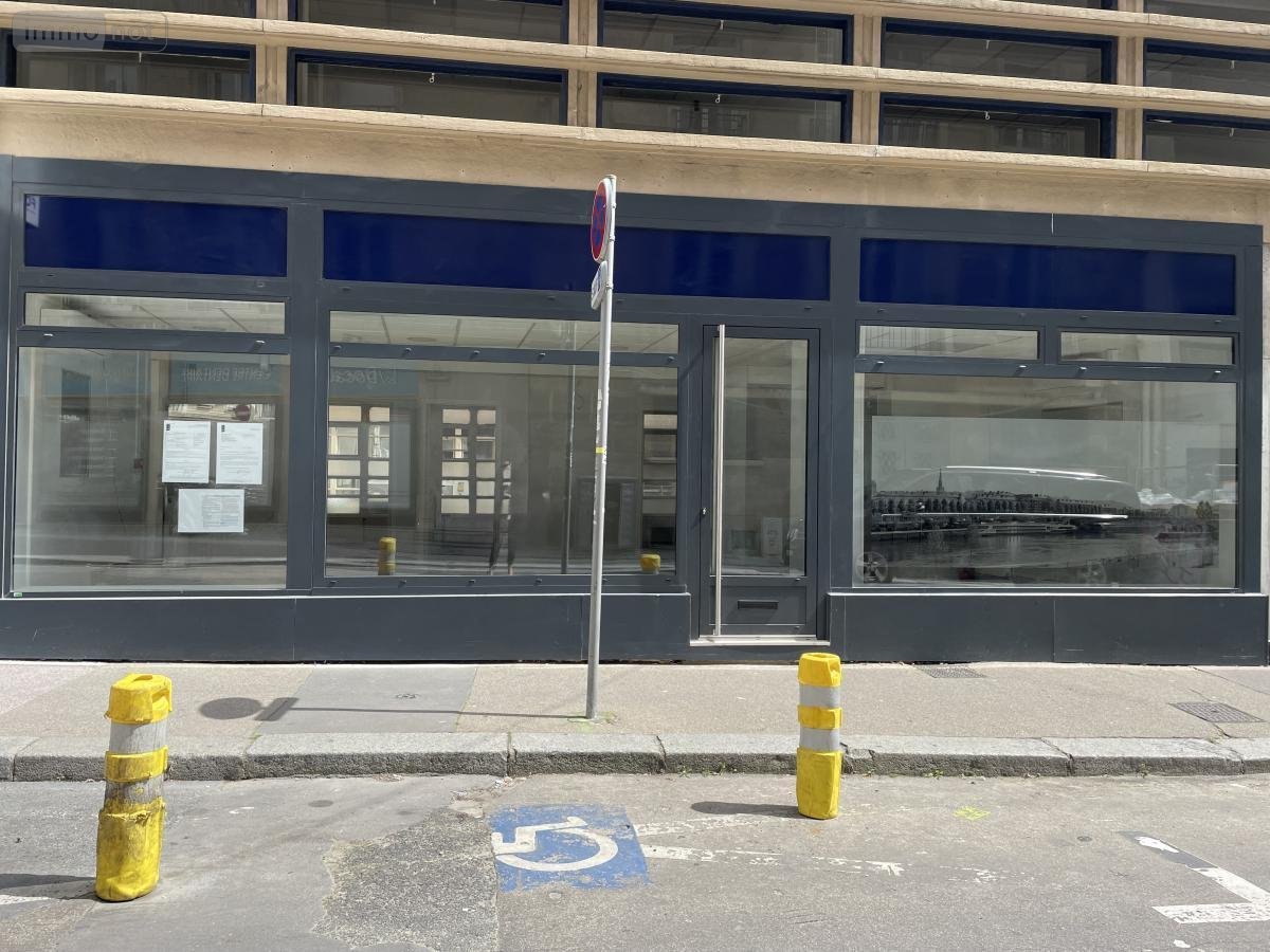 Location fonds et murs commerciaux Rouen 76000 Seine-Maritime 204 m2  2970 euros