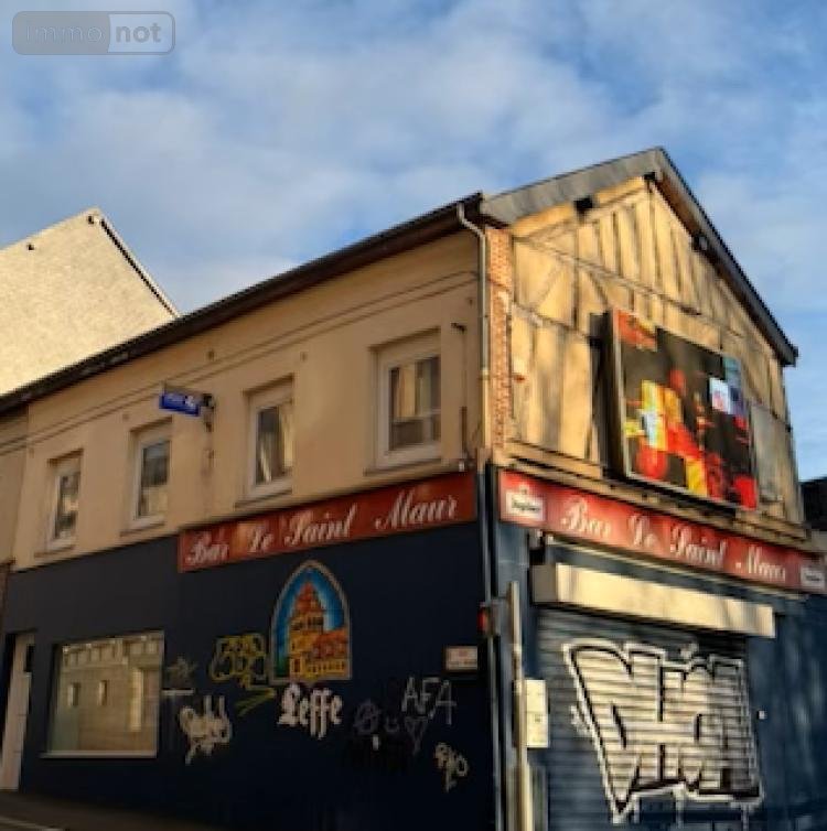 Location fonds et murs commerciaux Mont-Saint-Aignan 76130 Seine-Maritime 156 m2  2300 euros