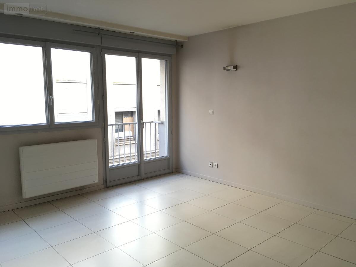 Location appartement Nantes 44000 Loire-Atlantique 28 m2  532 euros