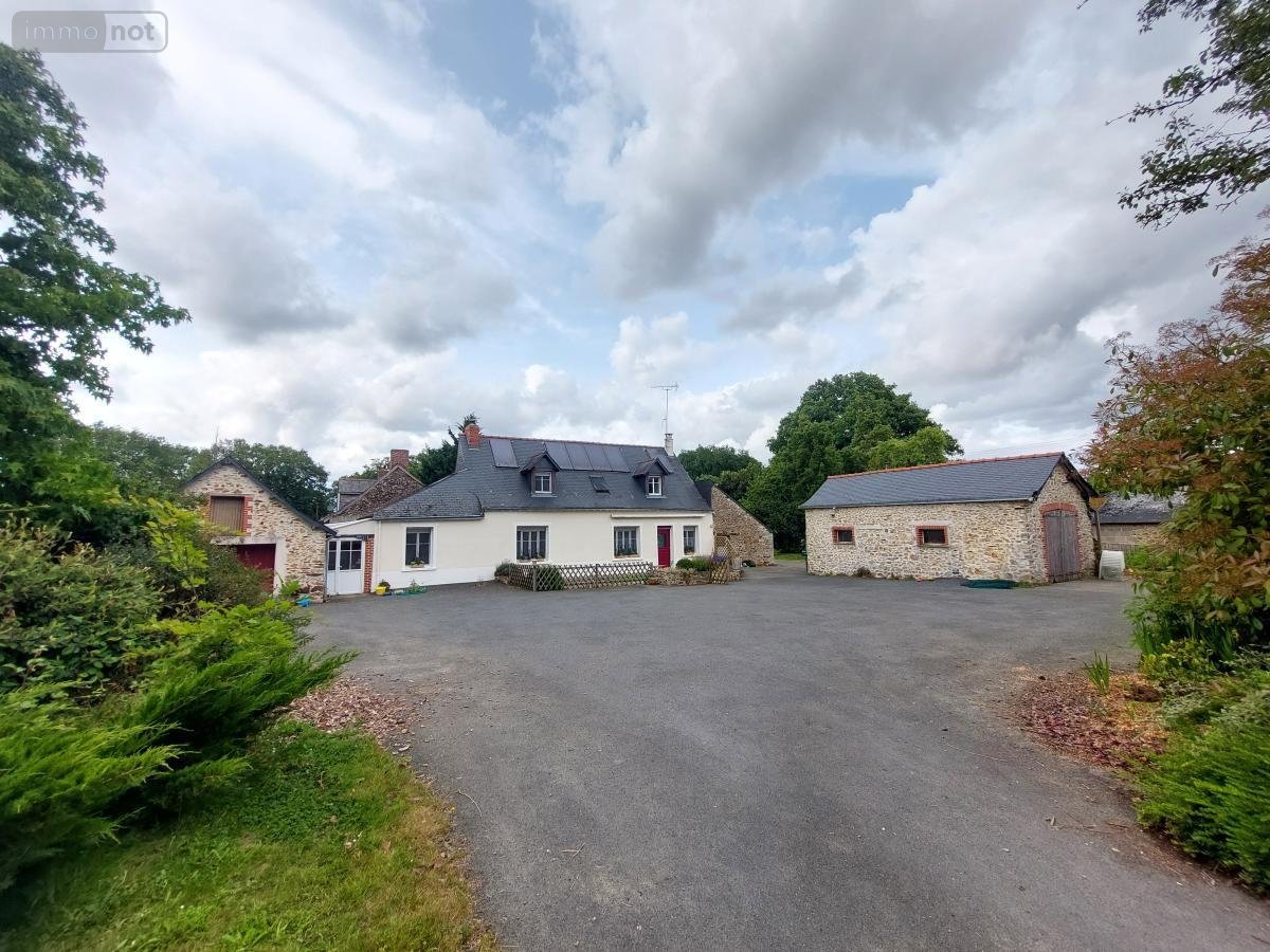 Maison a vendre Saint-Erblon 53390 Mayenne 137 m2 8 pièces 230500 euros