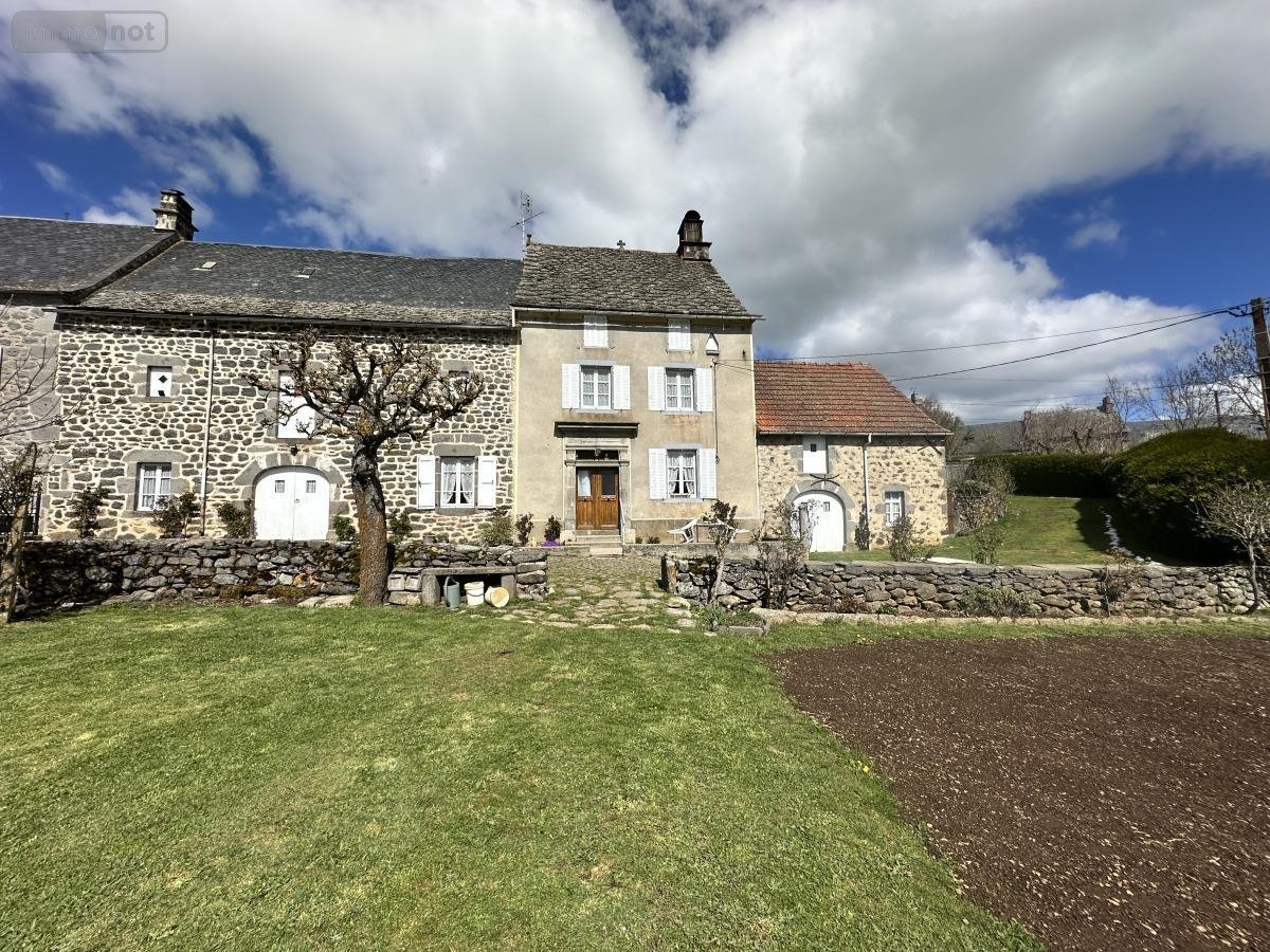 Maison a vendre Valuéjols 15300 Cantal 112 m2  212000 euros