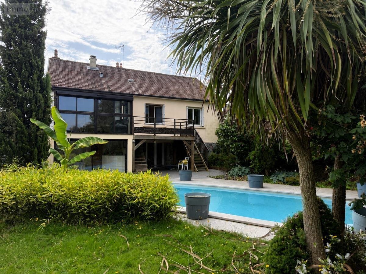 Maison a vendre Saint-Berthevin 53940 Mayenne 146 m2  225320 euros