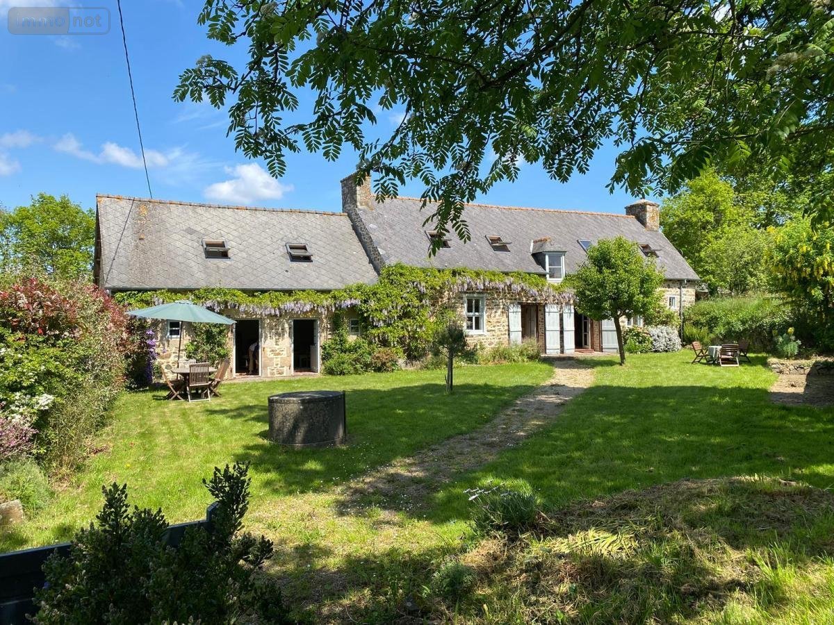 Maison a vendre Pommerit-le-Vicomte 22200 Côtes-d'Armor 230 m2 10 pièces 283500 euros