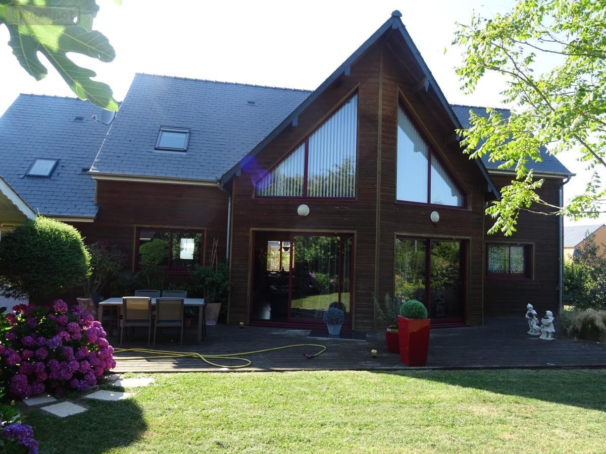 Maison a vendre Saint-Berthevin 53940 Mayenne 155 m2  417000 euros