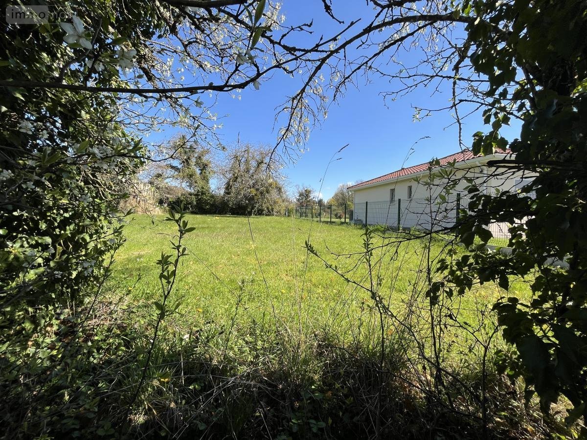 Terrain a batir a vendre Châtillon-la-Palud 01320 Ain 813 m2  112000 euros