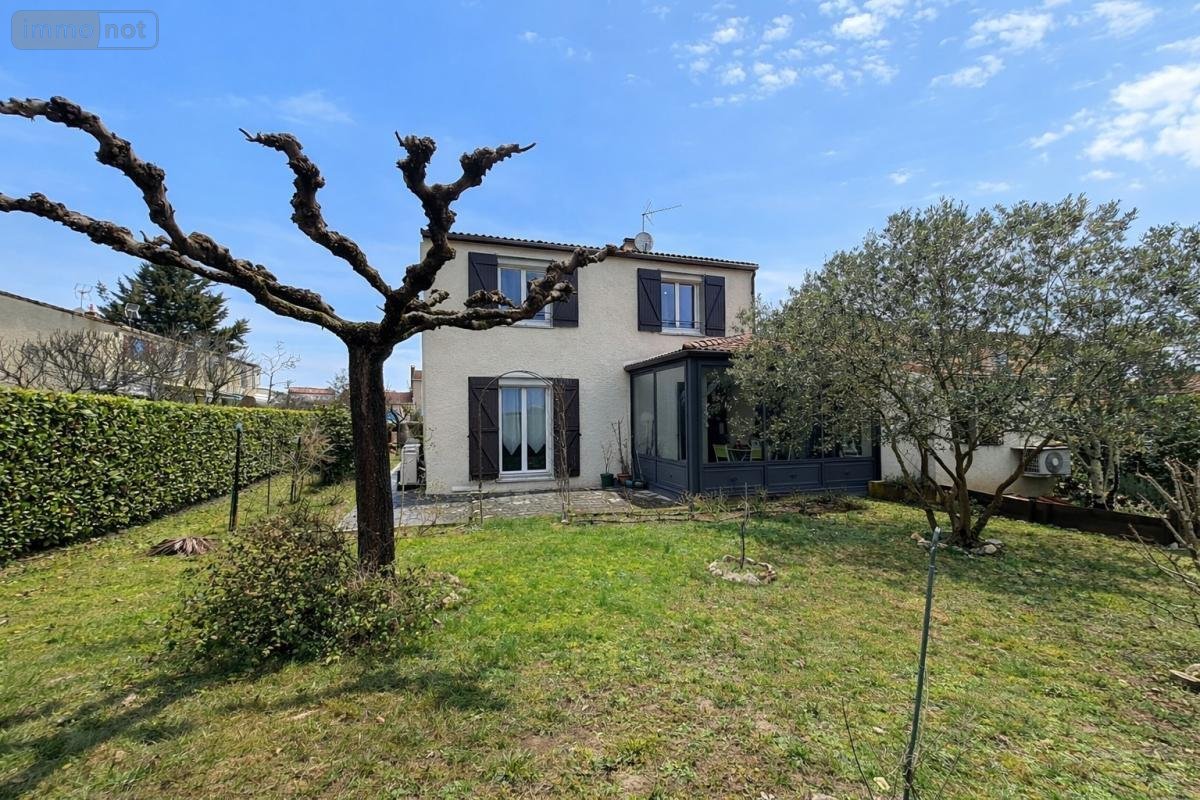 Maison a vendre Pradines 46090 Lot 118 m2 6 pièces 200000 euros