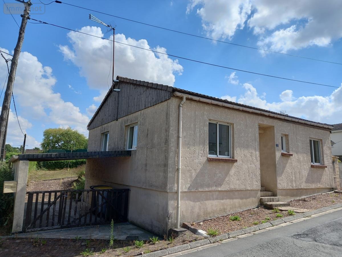 Location maison Bucquoy 62116 Pas-de-Calais 70 m2 4 pièces 625 euros