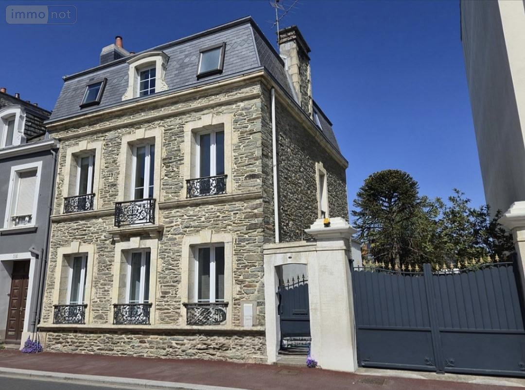 Maison a vendre Cherbourg-en-Cotentin 50100 Manche 172 m2 6 pièces 595800 euros