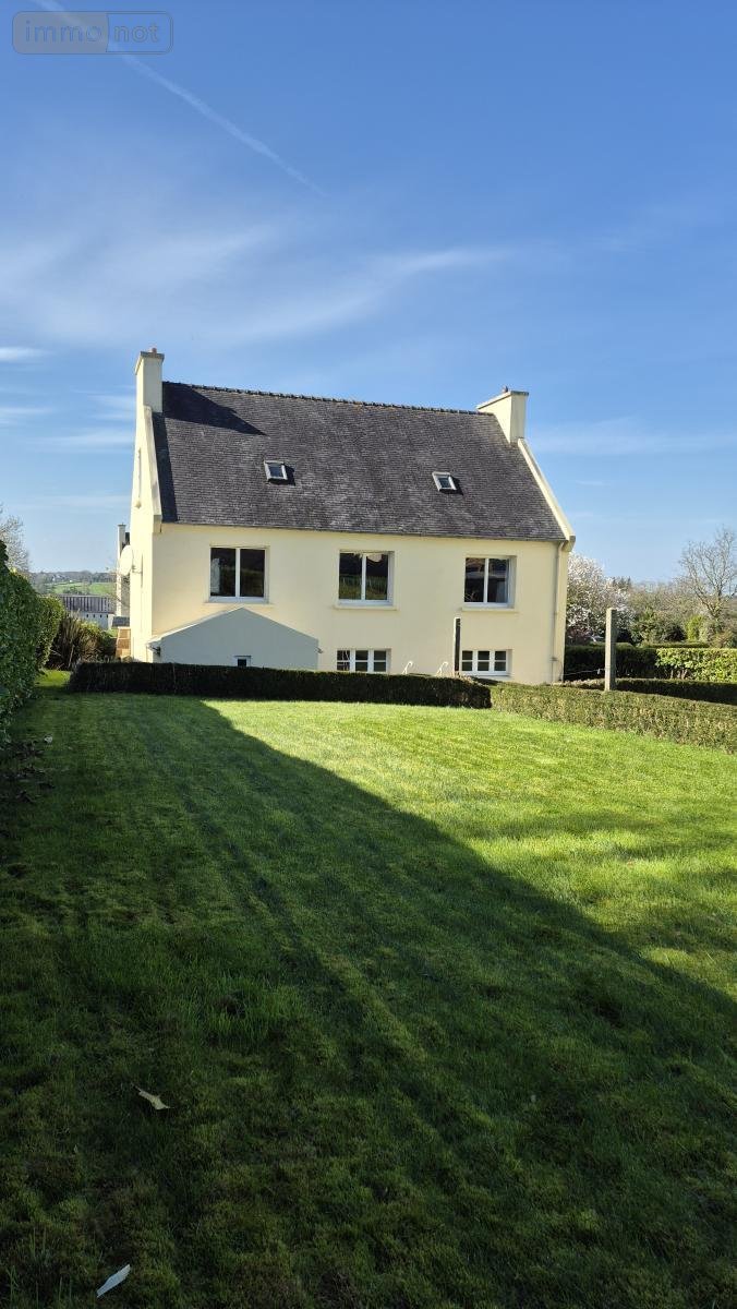 Maison a vendre Lampaul-Guimiliau 29400 Finistère 114 m2 6 pièces 167200 euros