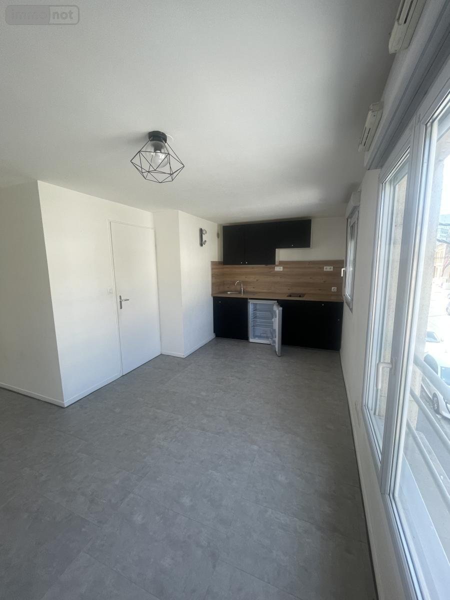 Location appartement Amiens 80000 Somme 25 m2 1 pièce 445 euros