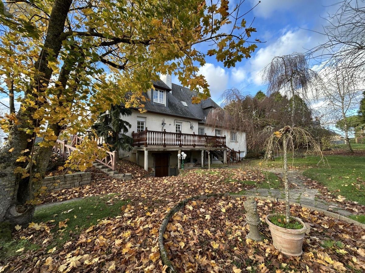 Maison a vendre Corps-Nuds 35150 Ille-et-Vilaine 317 m2 11 pièces 468630 euros