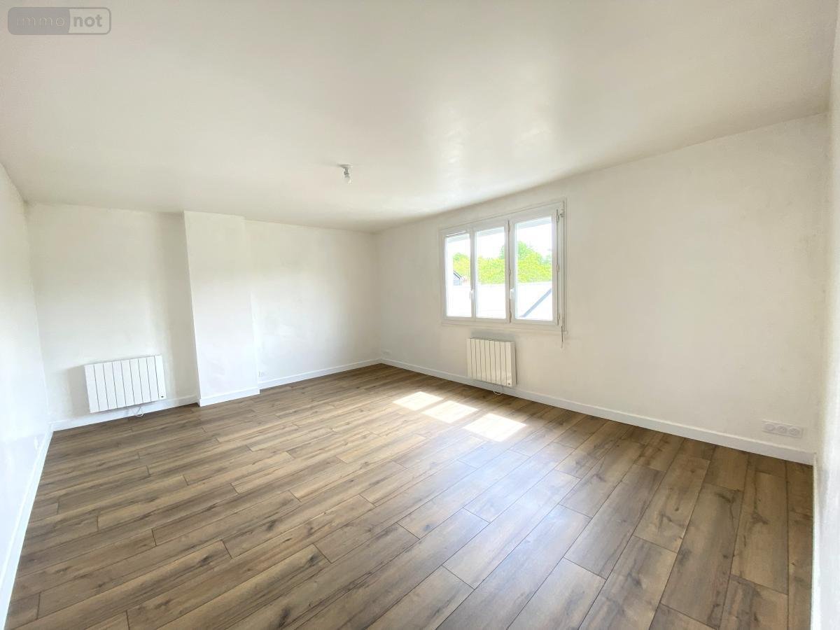 Location appartement Seiches-sur-le-Loir 49140 Maine-et-Loire 59 m2 2 pièces 491 euros