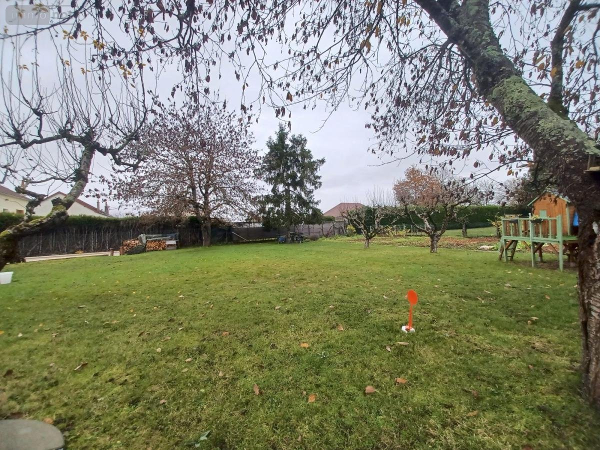 Terrain a batir a vendre Joué-lès-Tours 37300 Indre-et-Loire 683 m2  148640 euros