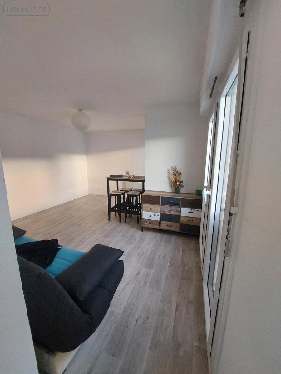 Location appartement Cambrai 59400 Nord 31 m2 1 pièce 510 euros