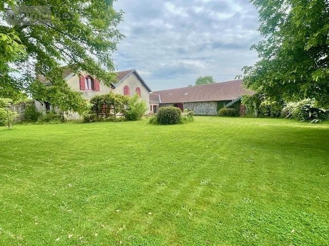 Maison a vendre La Limouzinière 44310 Loire-Atlantique 118 m2  423670 euros