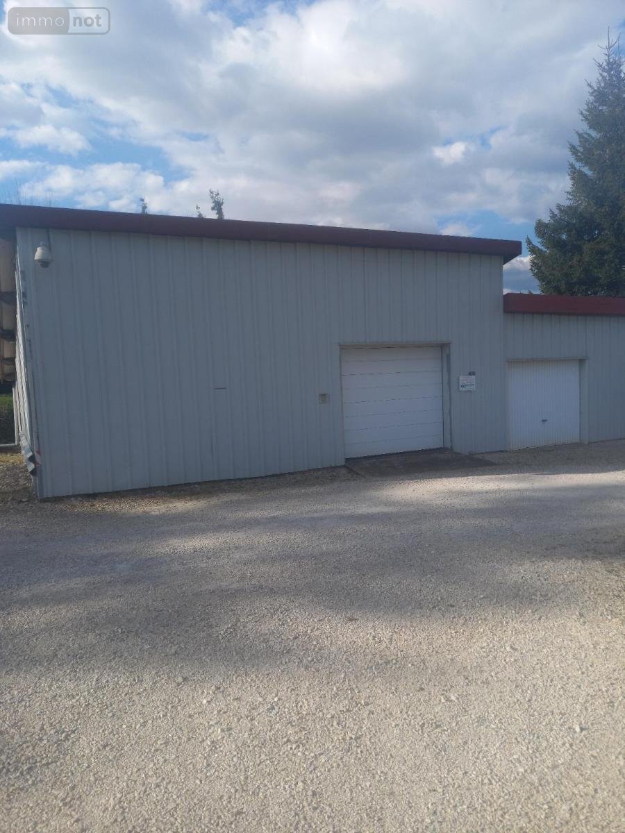 Garage et parking a vendre Châtillon-le-Duc 25870 Doubs 105 m2  117500 euros