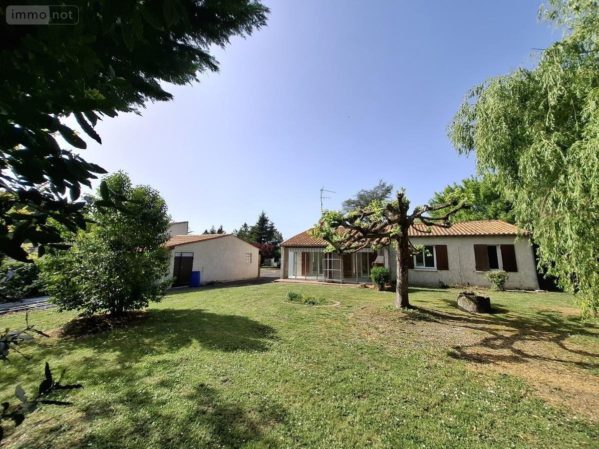 Maison a vendre Pessines 17810 Charente-Maritime 95 m2 4 pièces 225578 euros