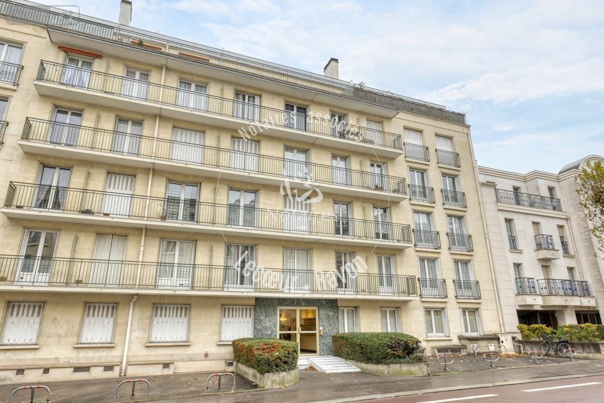 Appartement a vendre Le Chesnay-Rocquencourt 78150 Yvelines 106 m2 5 pièces 565000 euros