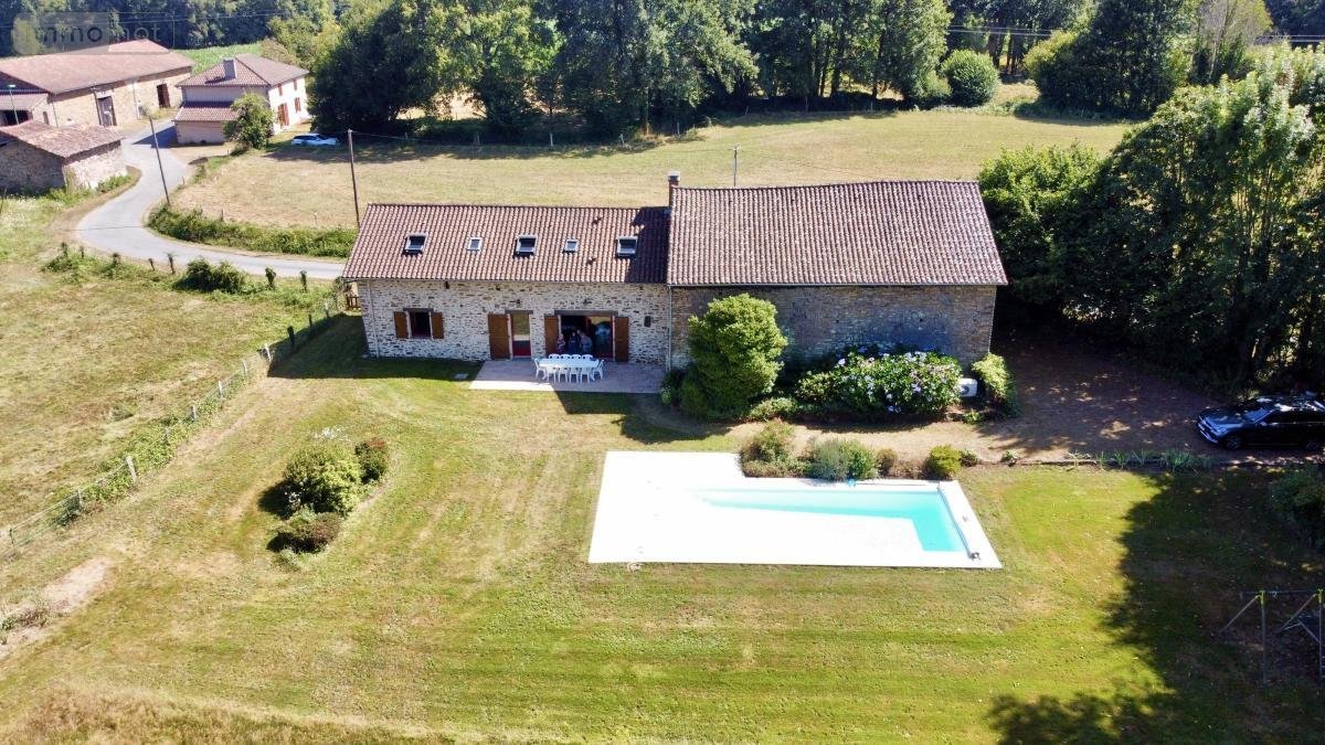 Maison a vendre Cussac 87150 Haute-Vienne 146 m2  258274 euros