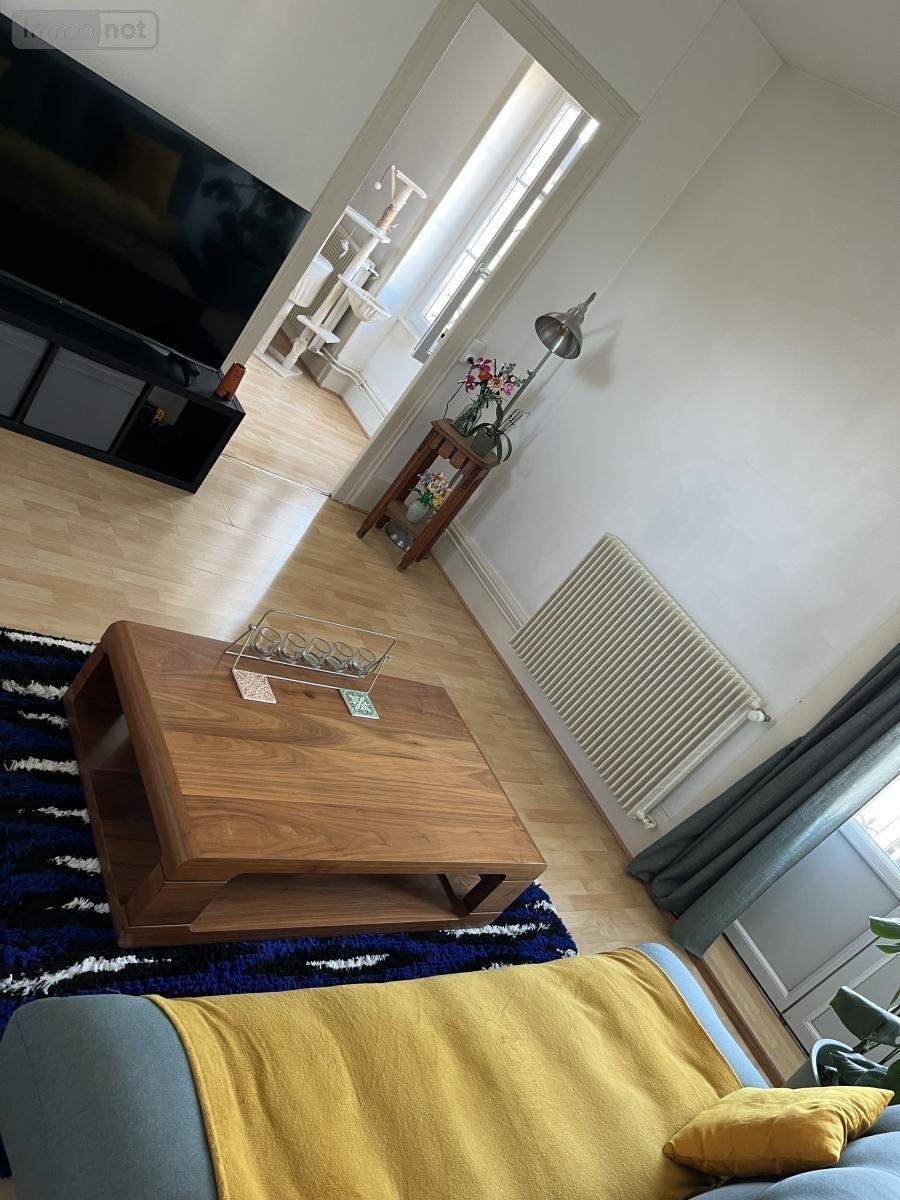 Location appartement Dole 39100 Jura 44 m2  515 euros