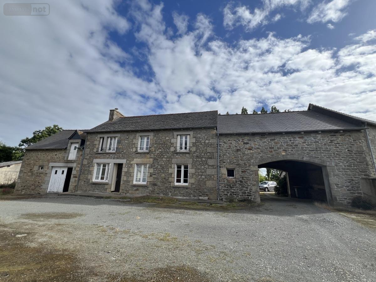 Maison a vendre Sévignac 22250 Côtes-d'Armor 97 m2 5 pièces 174790 euros