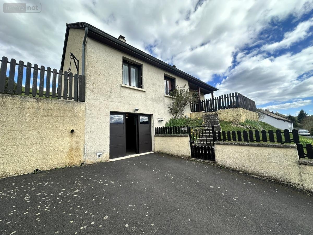 Maison a vendre Allanche 15160 Cantal 90 m2  129000 euros