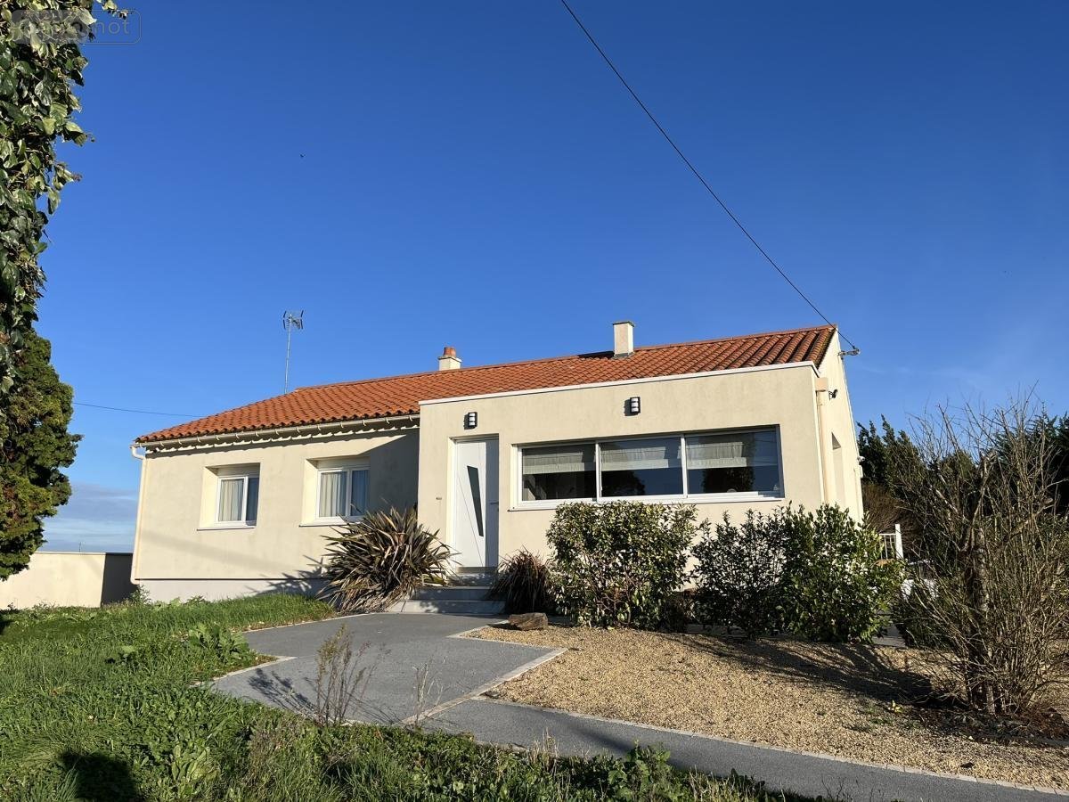 Maison a vendre Les Magnils-Reigniers 85400 Vendée 105 m2 4 pièces 239000 euros