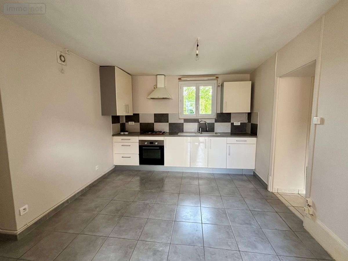 Location appartement Chagny 71150 Saône-et-Loire 61 m2 3 pièces 589 euros
