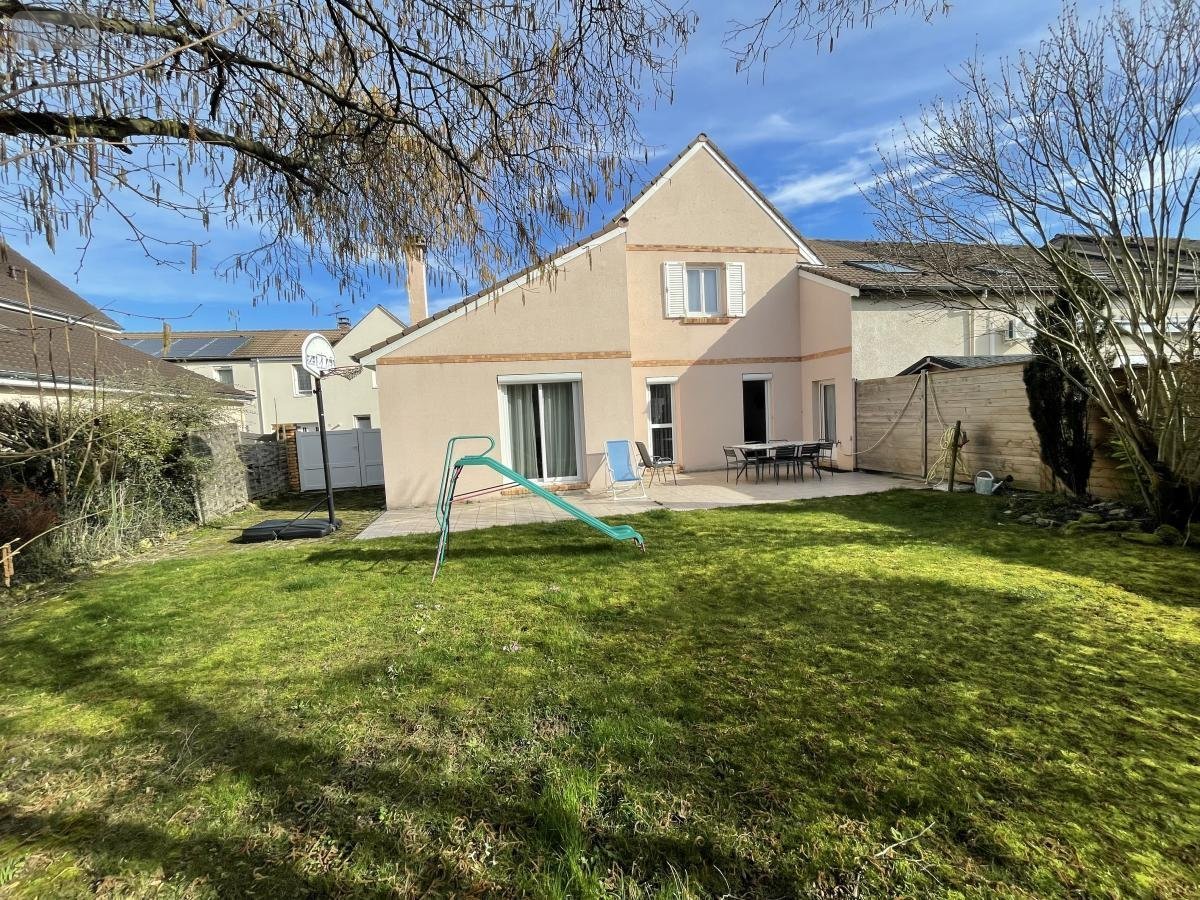 Maison a vendre Tinqueux 51430 Marne 150 m2 7 pièces 379500 euros