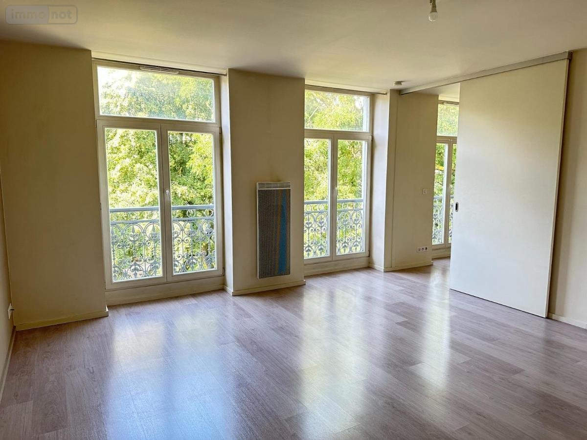 Location appartement Lille 59000 Nord 45 m2 2 pièces 954 euros