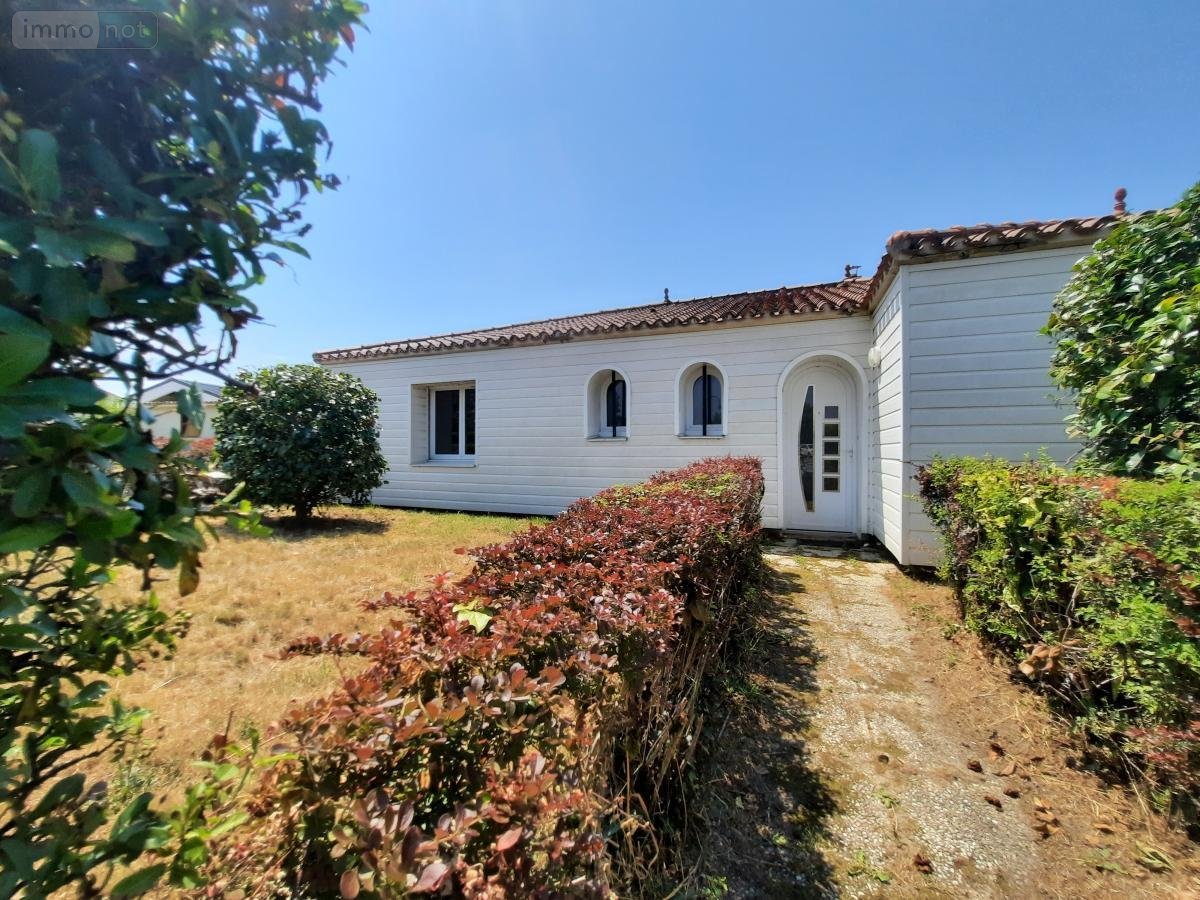 Maison a vendre Aizenay 85190 Vendée 97 m2 3 pièces 189800 euros