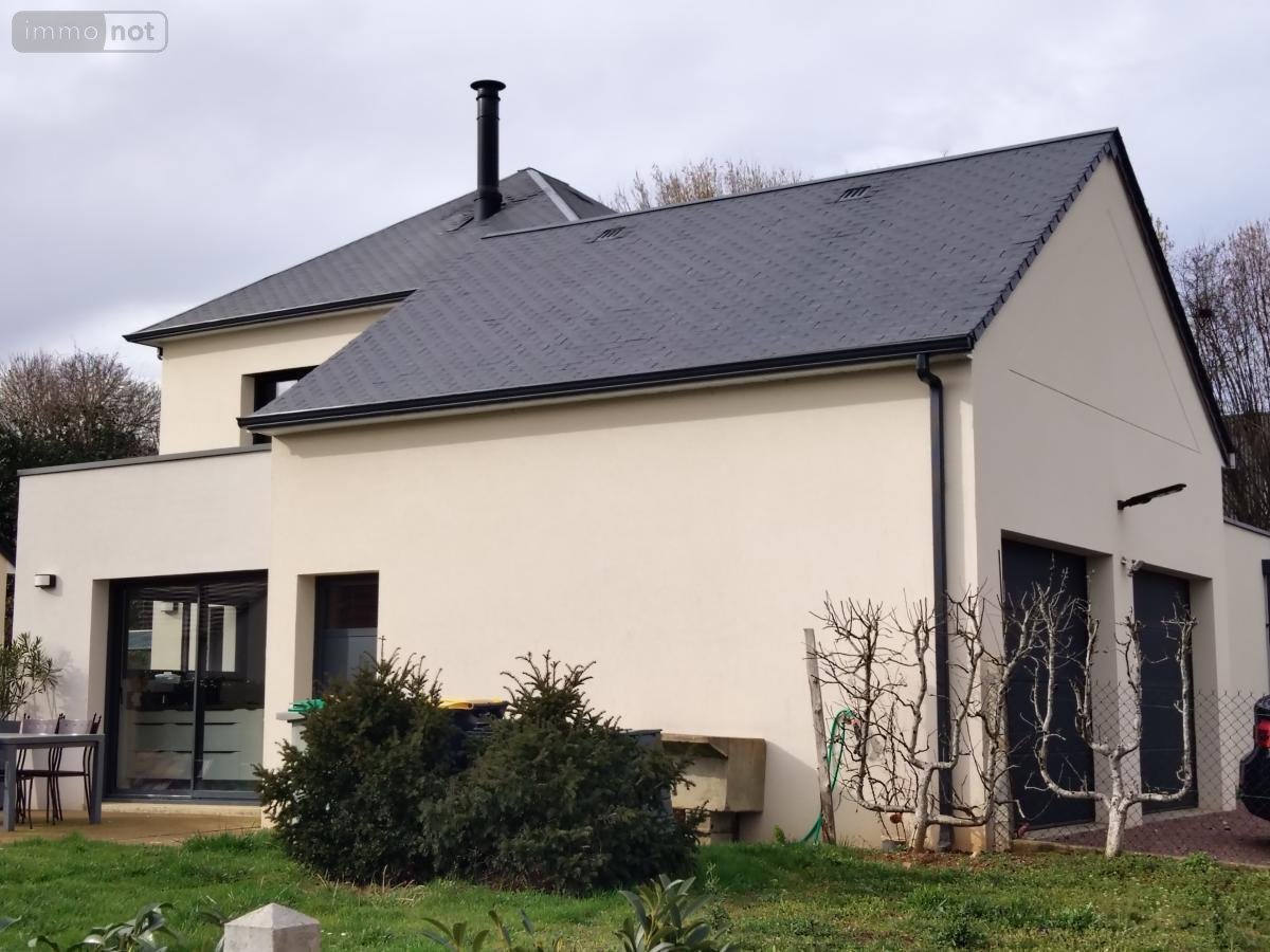 Maison a vendre La Bazoge 72650 Sarthe 131 m2  307060 euros