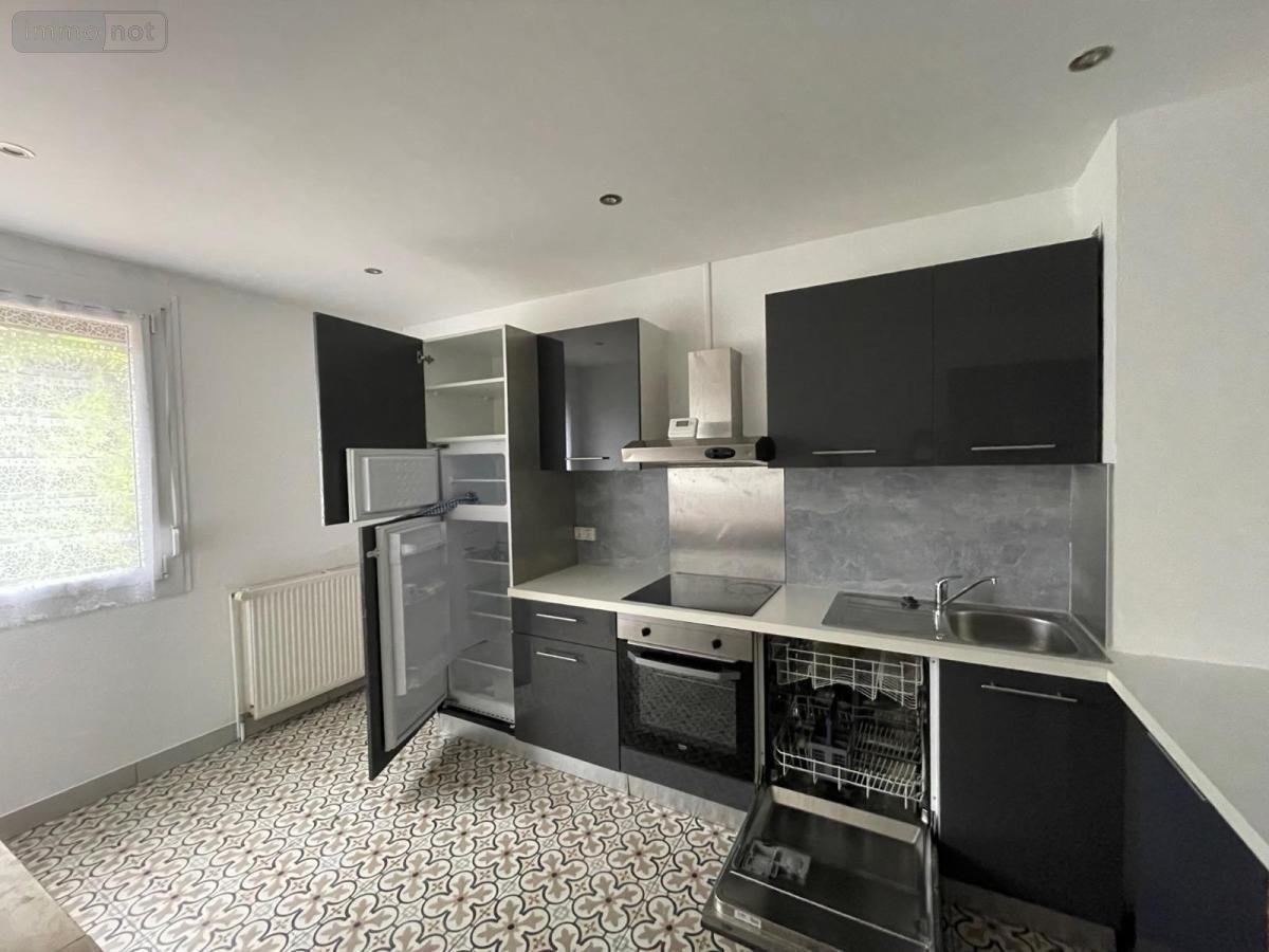 Location appartement Dole 39100 Jura 103 m2 3 pièces 800 euros