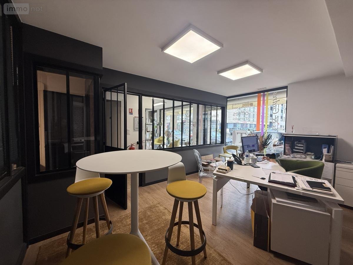 Fonds et murs commerciaux a vendre Reims 51100 Marne 107 m2  398000 euros