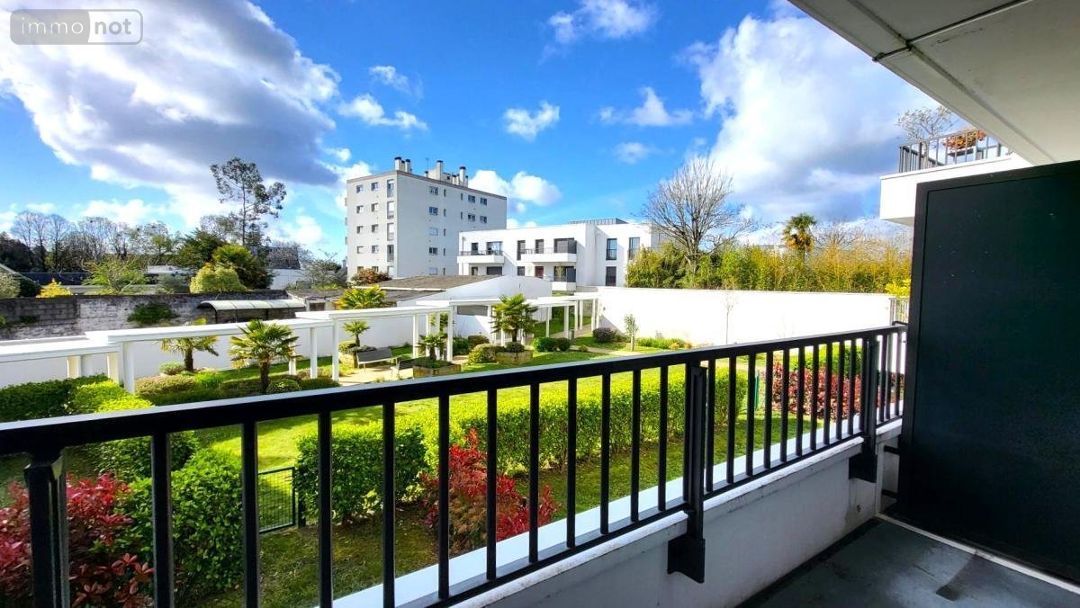 Appartement a vendre Auray 56400 Morbihan 70 m2 3 pièces 323900 euros