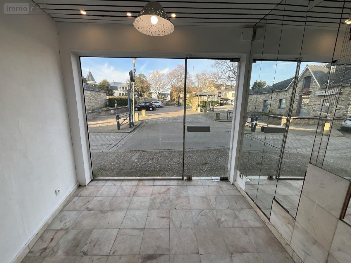 Fonds et murs commerciaux a vendre Ploemeur 56270 Morbihan 31 m2  94680 euros