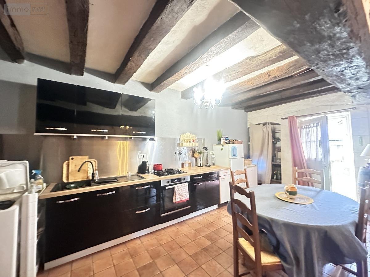 Maison a vendre Crouzilles 37220 Indre-et-Loire 146 m2  183500 euros