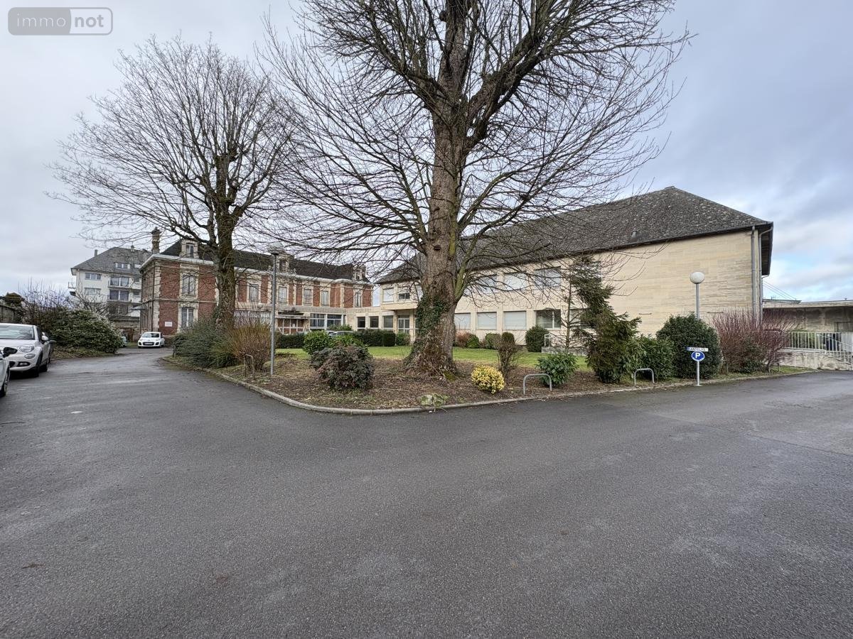 Immeuble a vendre Laon 02000 Aisne 1500 m2  700000 euros