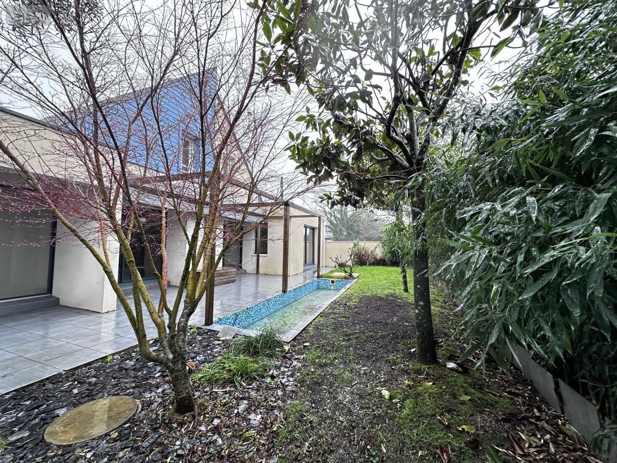 Maison a vendre Vannes 56000 Morbihan 195 m2 8 pièces 594993 euros