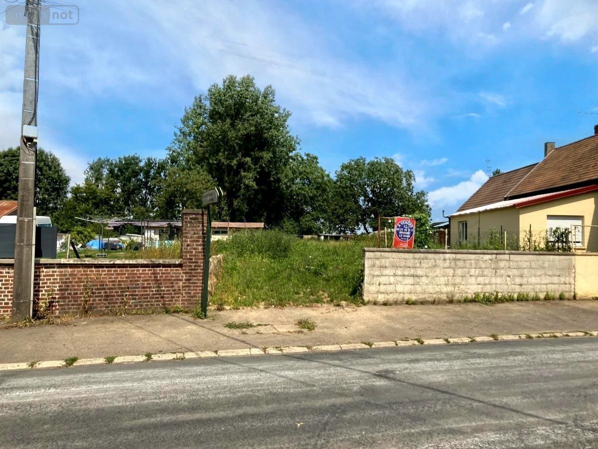 Terrain a batir a vendre Ficheux 62173 Pas-de-Calais 658 m2  42680 euros