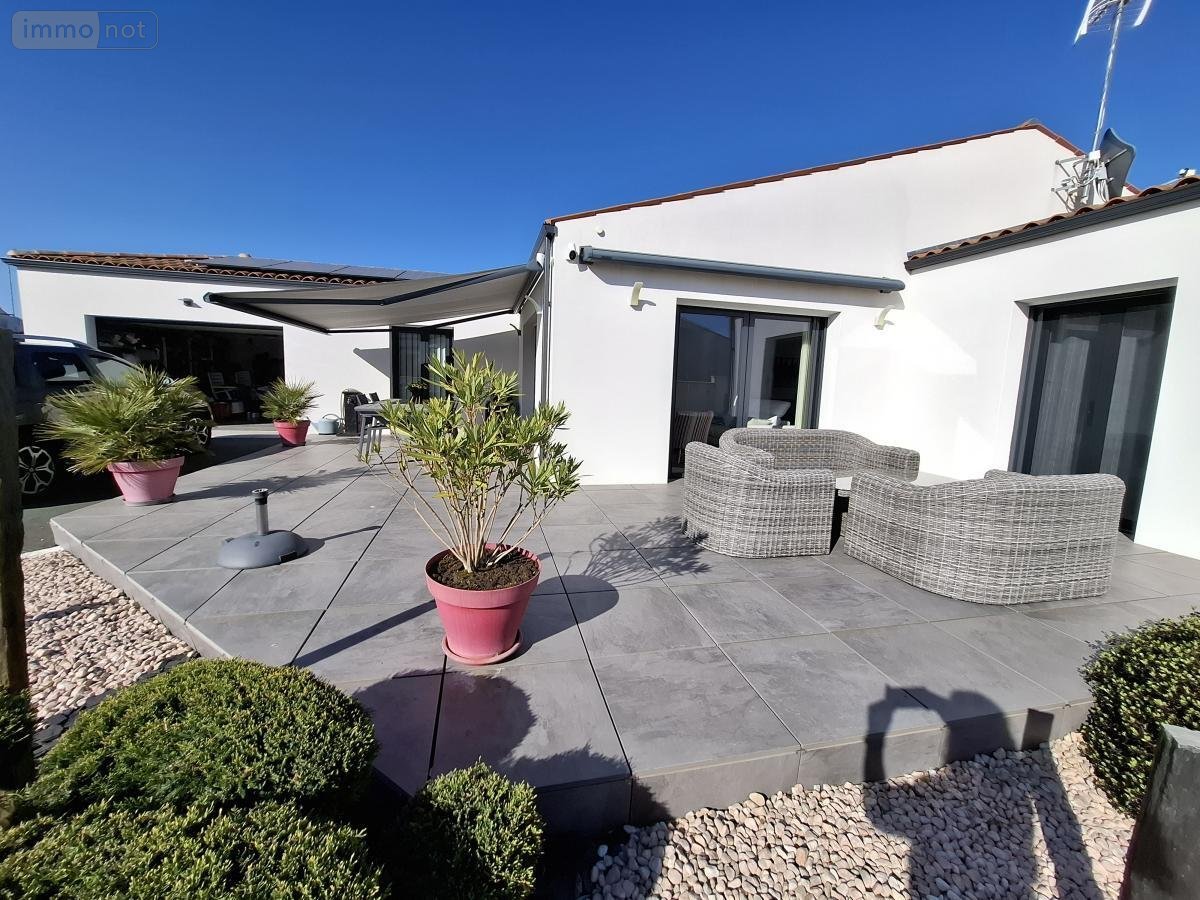 Maison a vendre Corme-Royal 17600 Charente-Maritime 140 m2 6 pièces 460000 euros